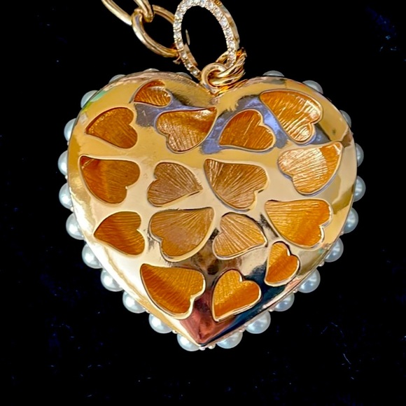 New Betsey Johnson POP HEART PEARL NECKLACE MULTI - Picture 11 of 12